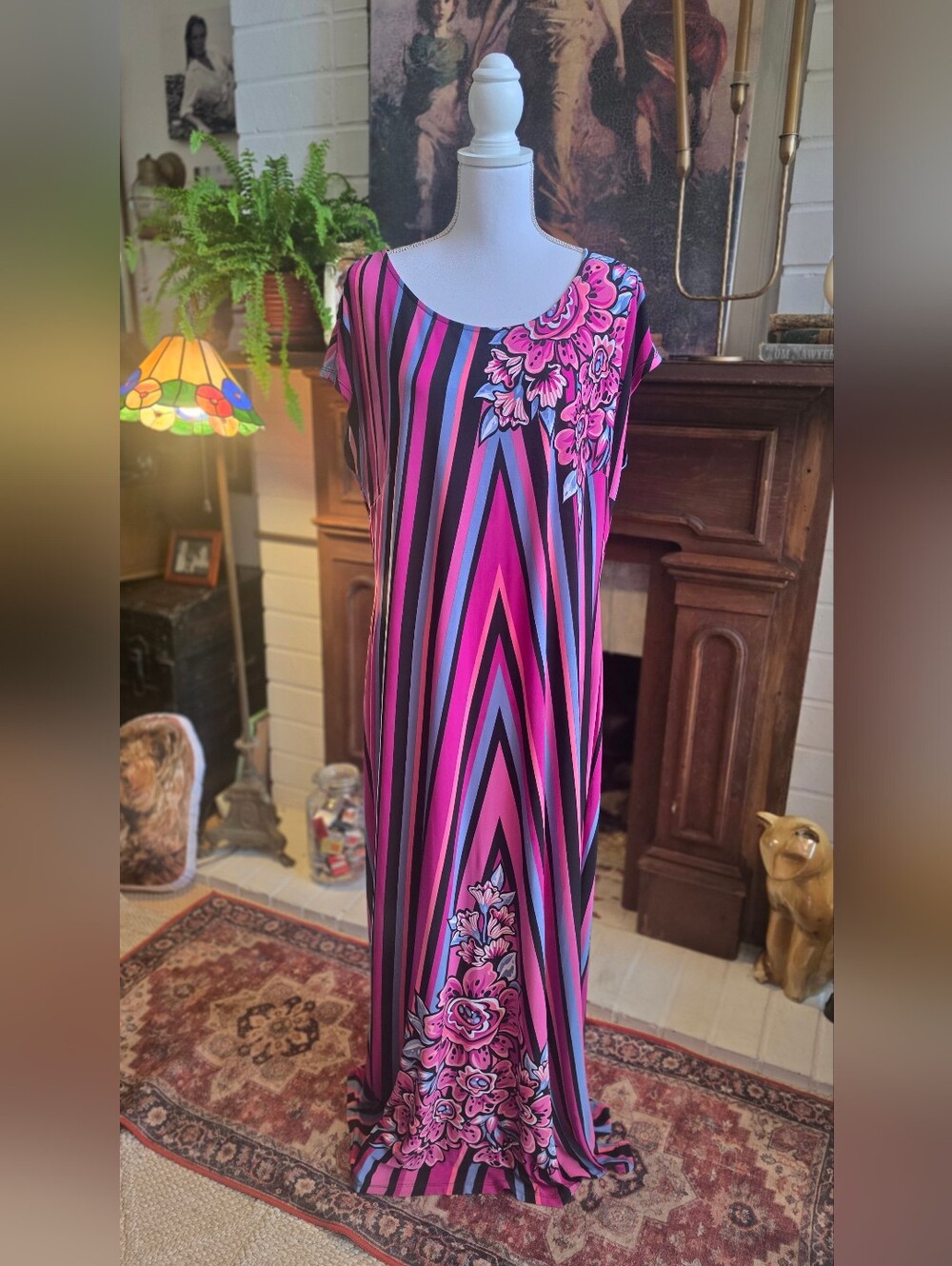 Bob Mackie Wearable Art Women's Size Large Maxi Dress. NWOT
